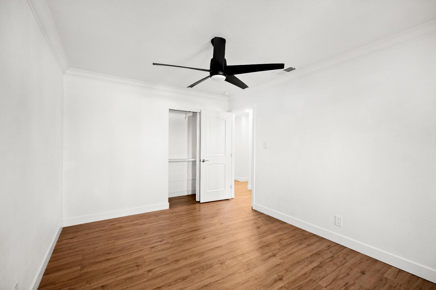 6212 Sampson Boulevard