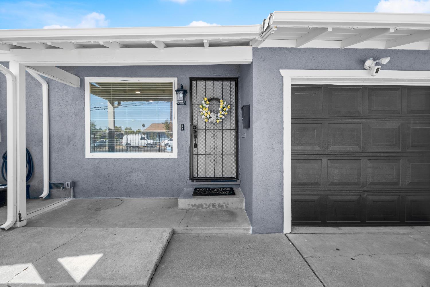 6212 Sampson Boulevard