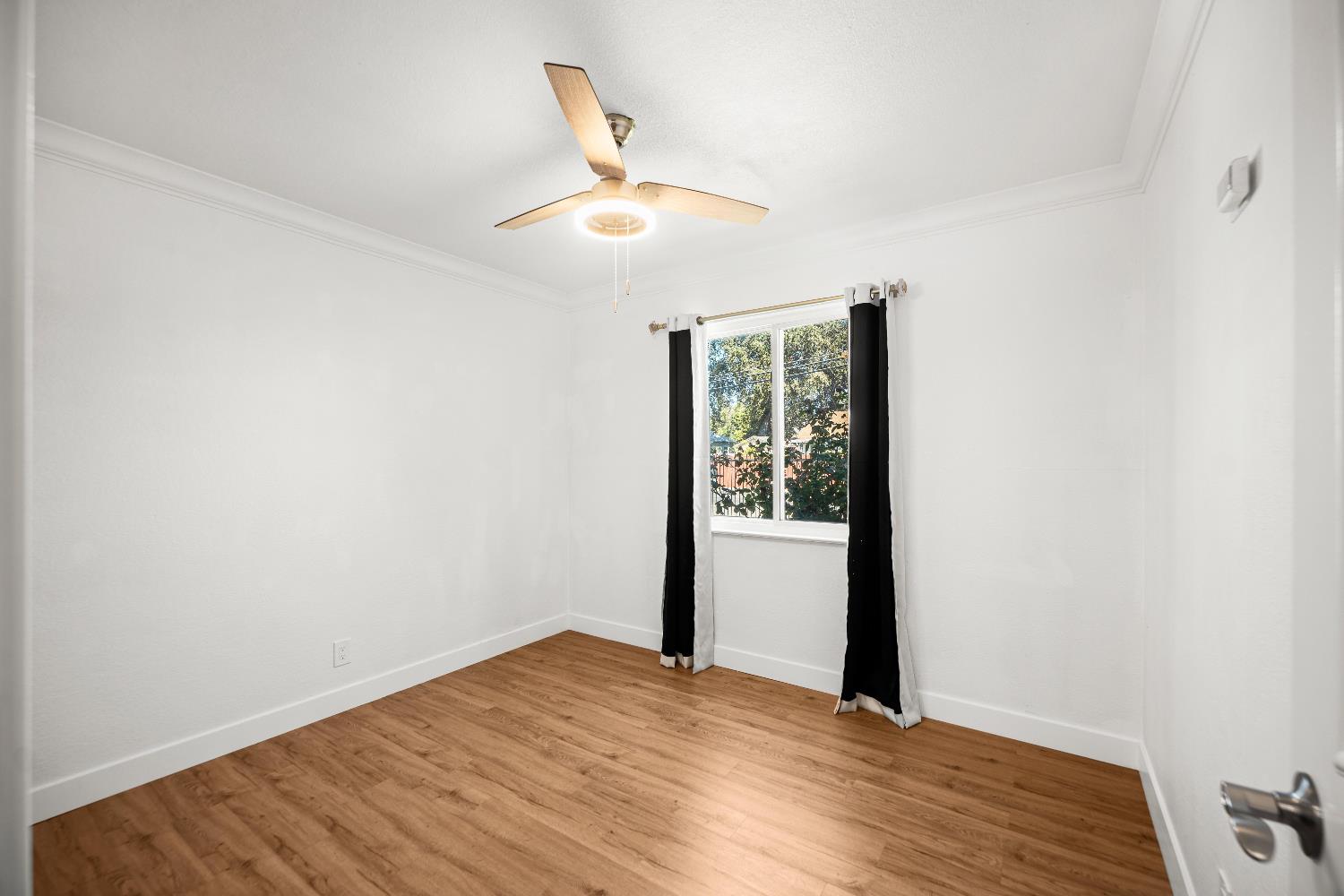 6212 Sampson Boulevard