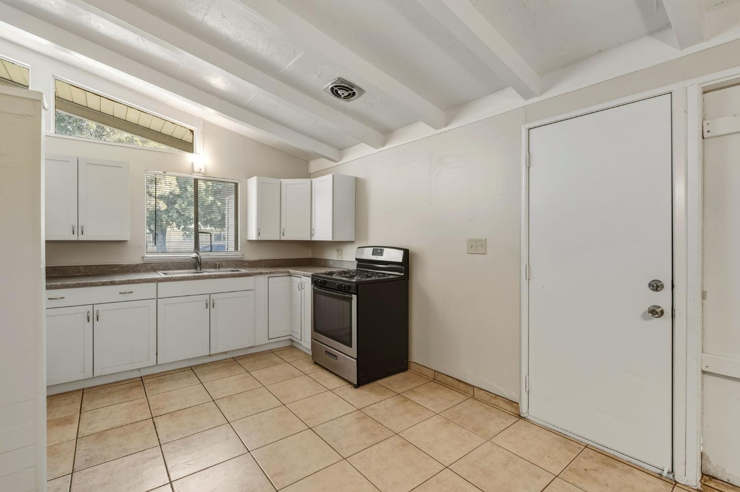 6328 Sun River Drive