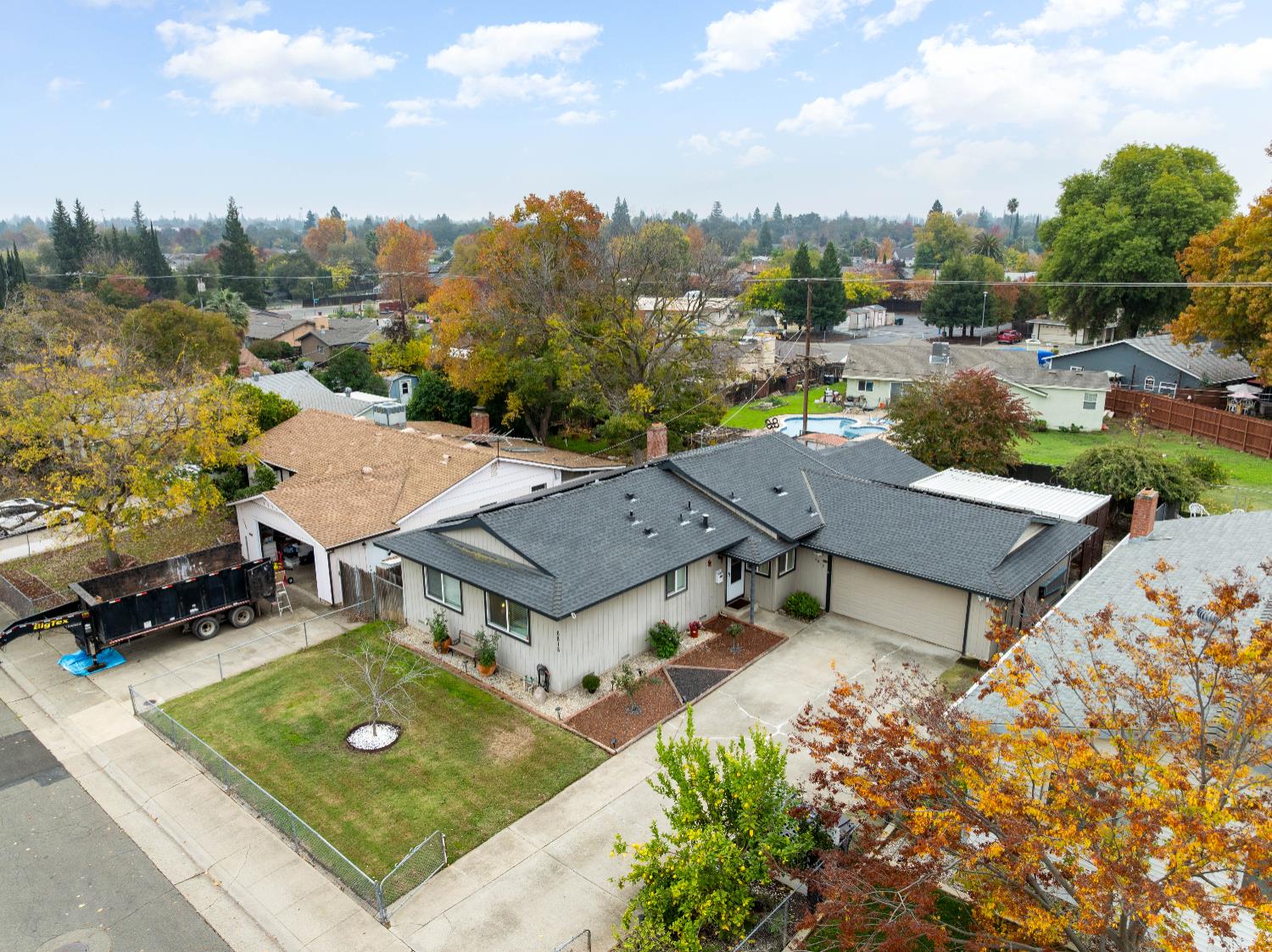 6818 Florabelle Avenue