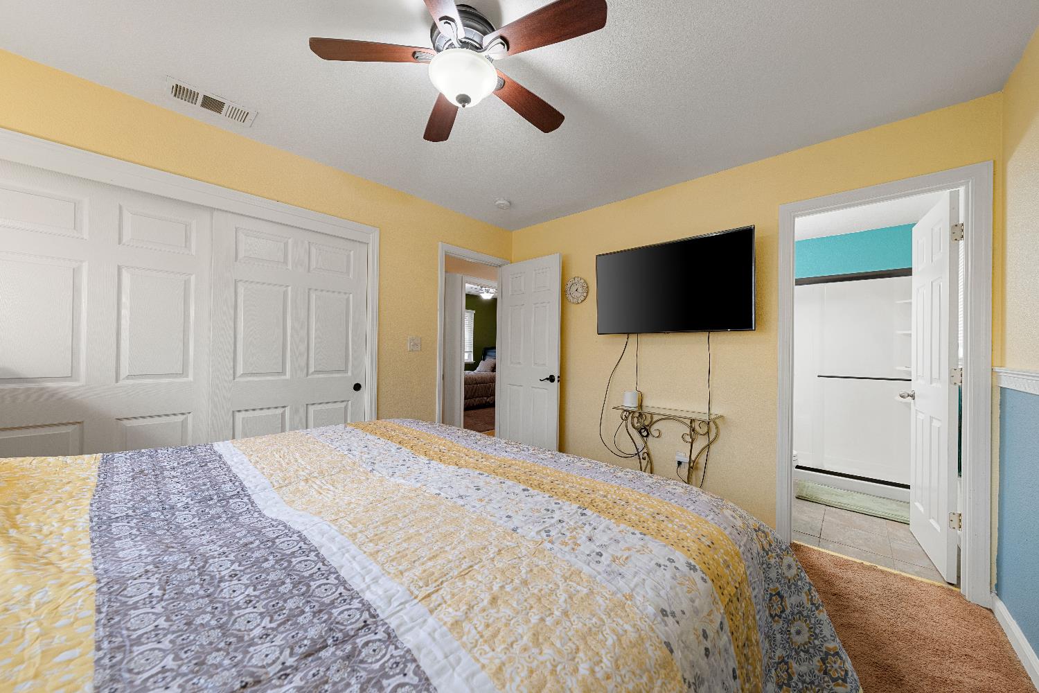 6818 Florabelle Avenue