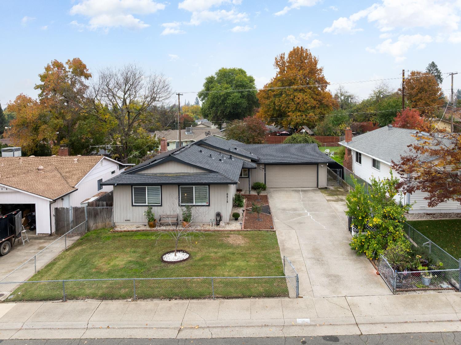 6818 Florabelle Avenue