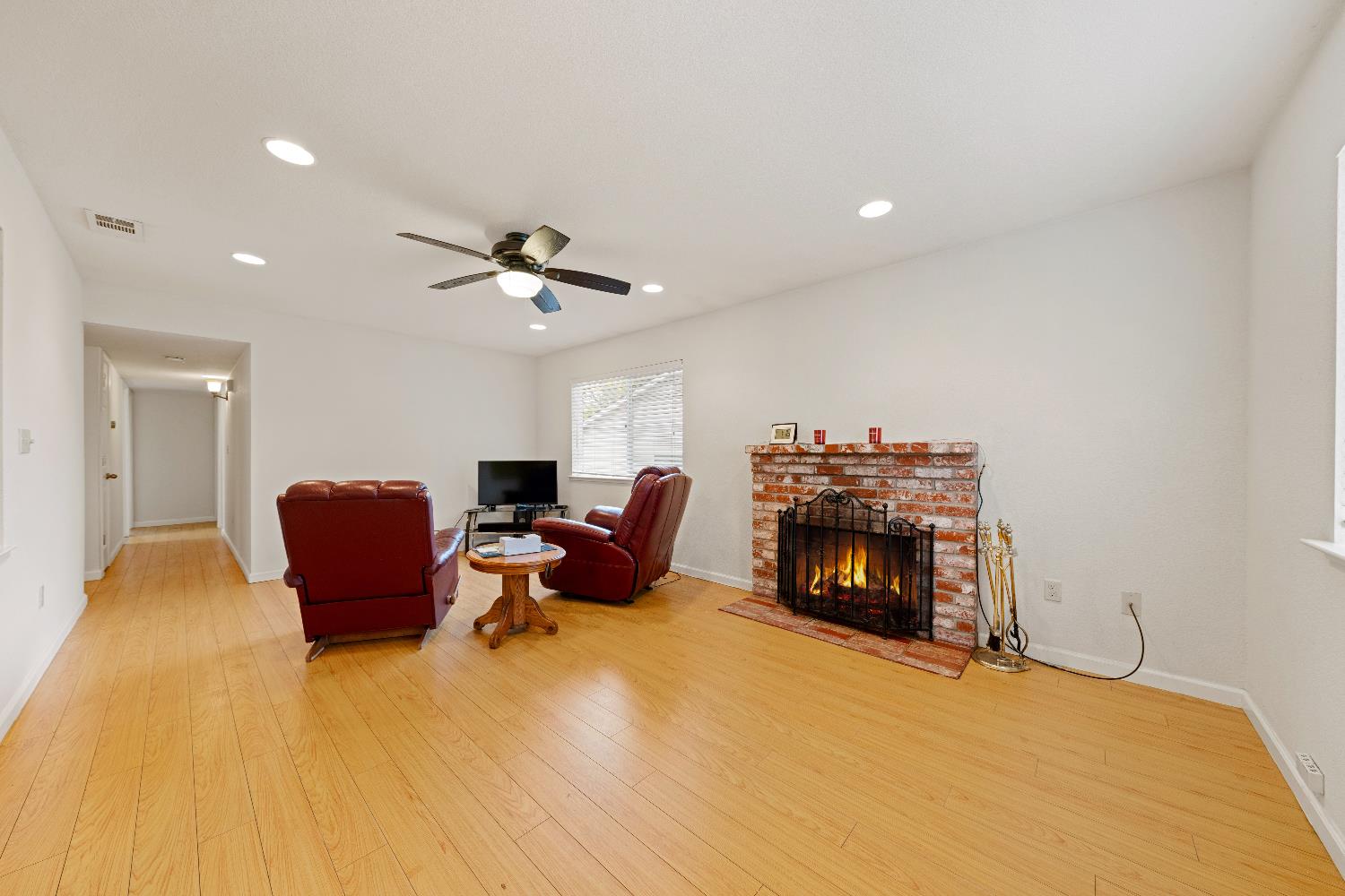 6818 Florabelle Avenue