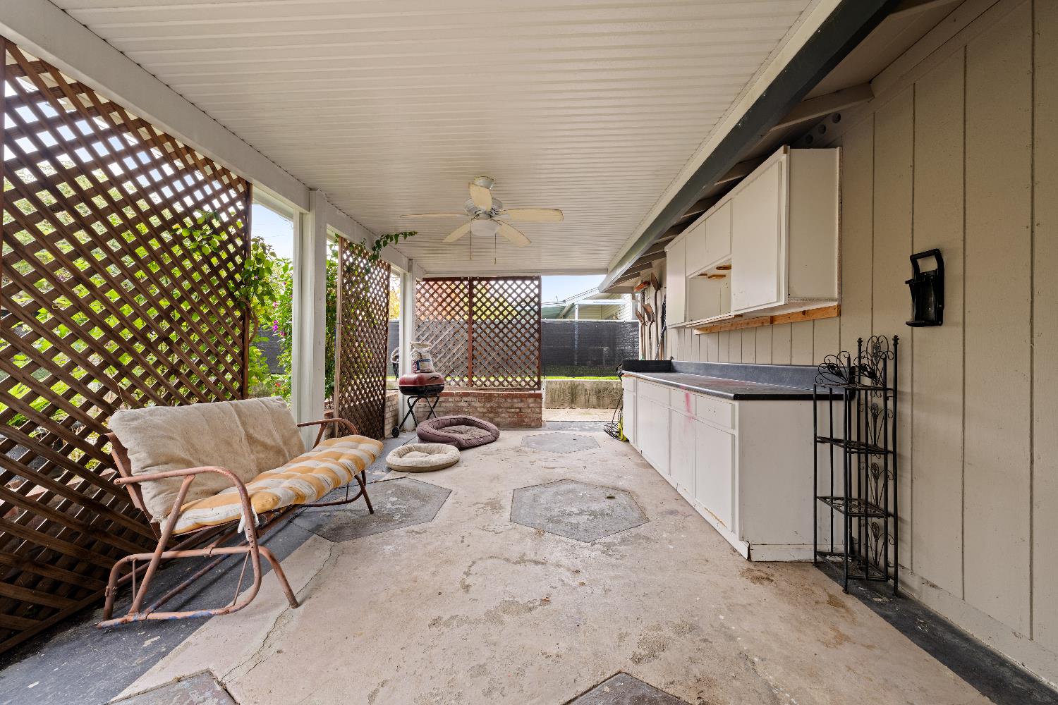 6818 Florabelle Avenue