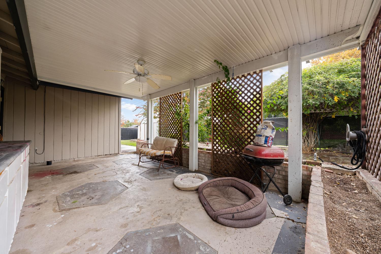 6818 Florabelle Avenue