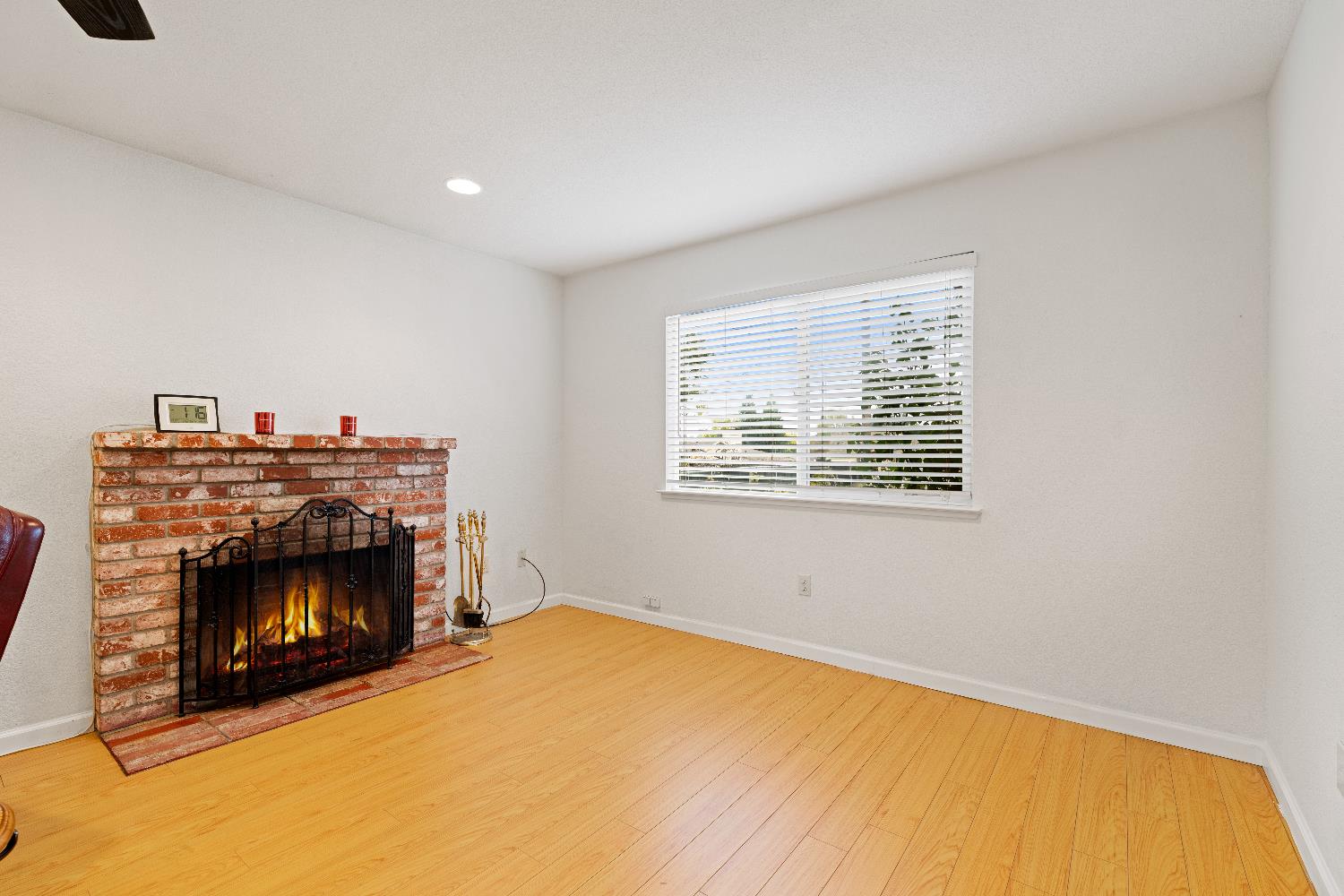 6818 Florabelle Avenue