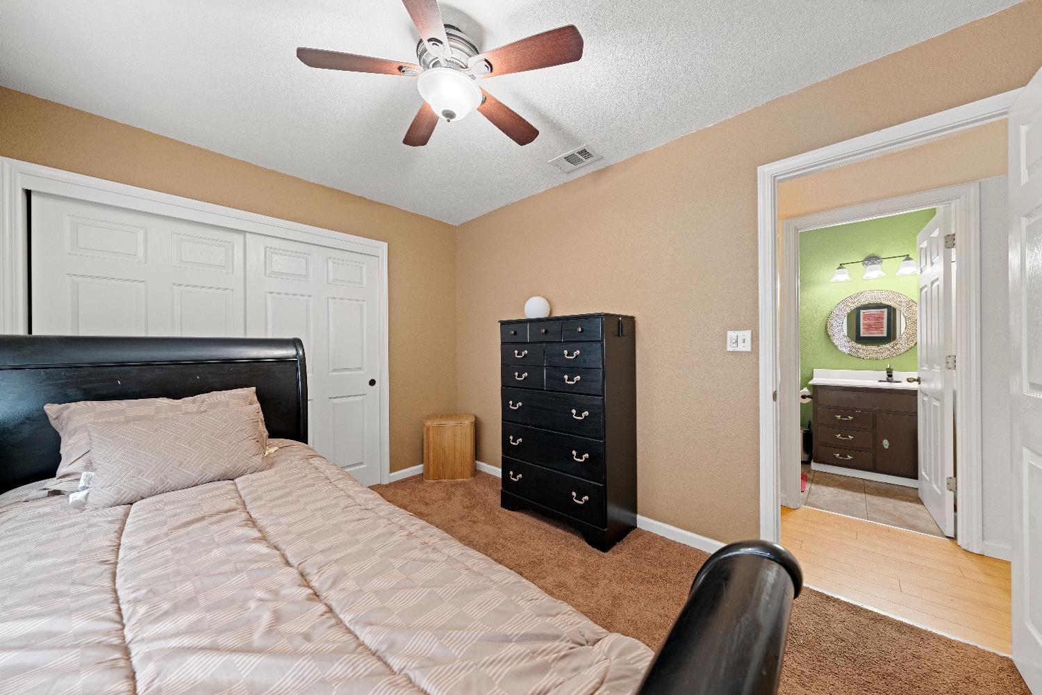 6818 Florabelle Avenue