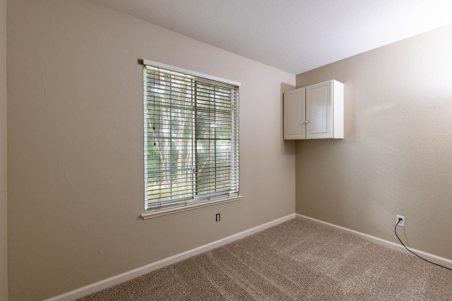 8913 Salmon Falls Drive D