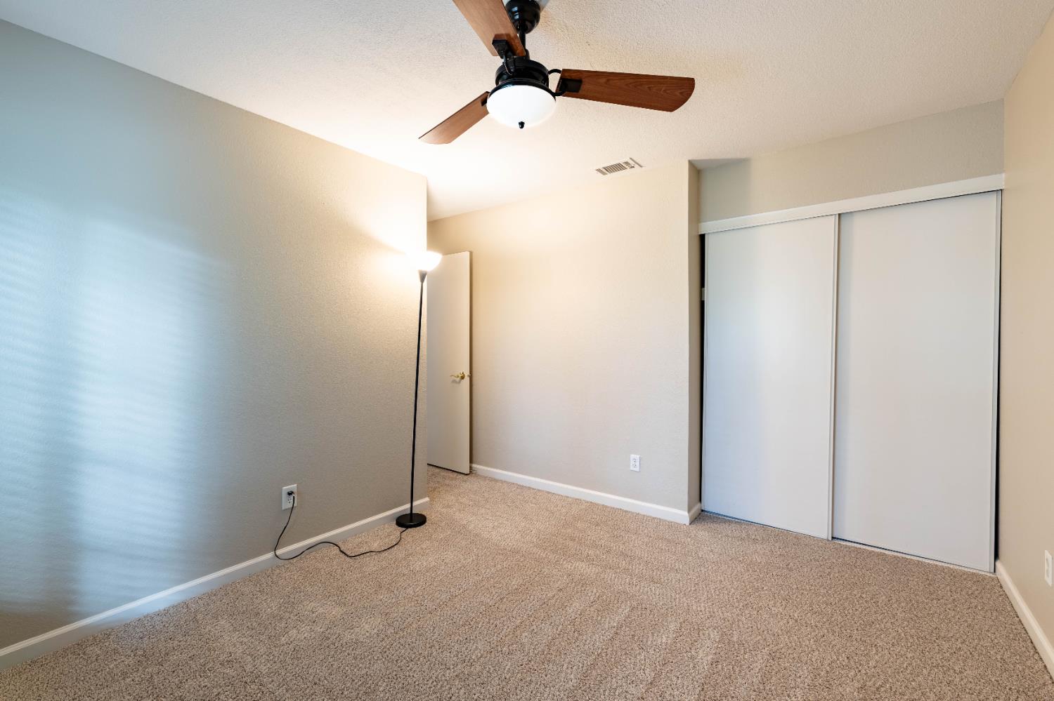 8913 Salmon Falls Drive D