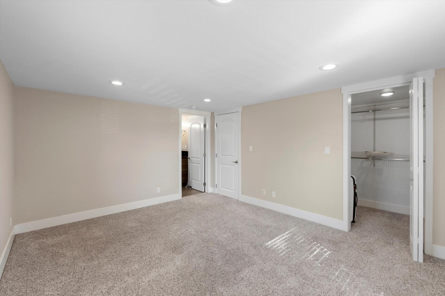 311 W El Camino