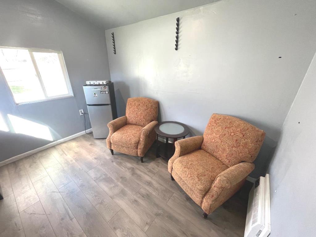 311 W El Camino