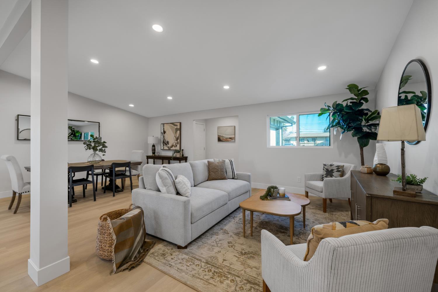 3628 Floral Drive