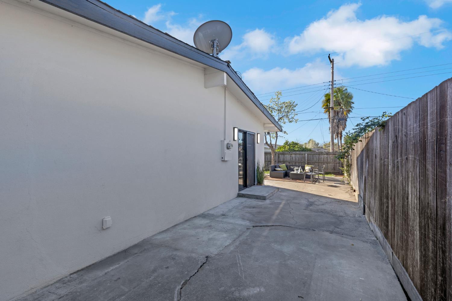 3628 Floral Drive