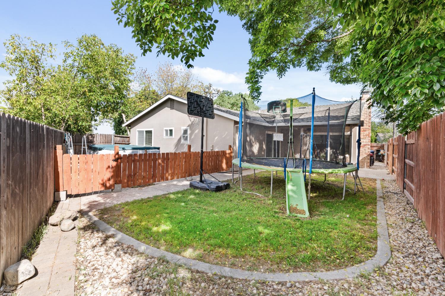 6935 Woodside Drive