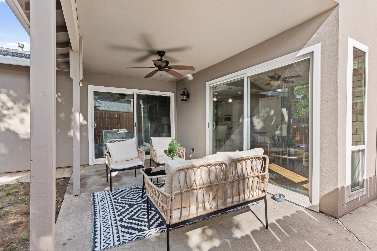6935 Woodside Drive