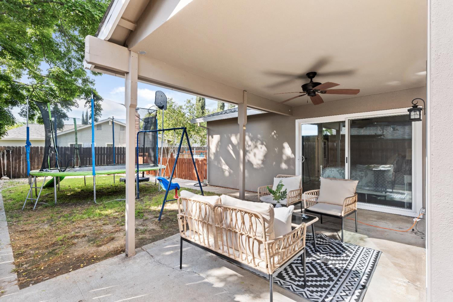 6935 Woodside Drive
