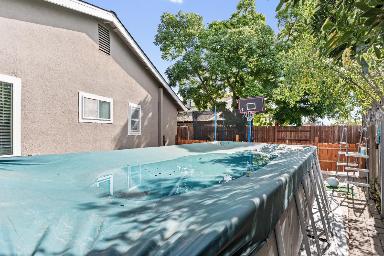 6935 Woodside Drive