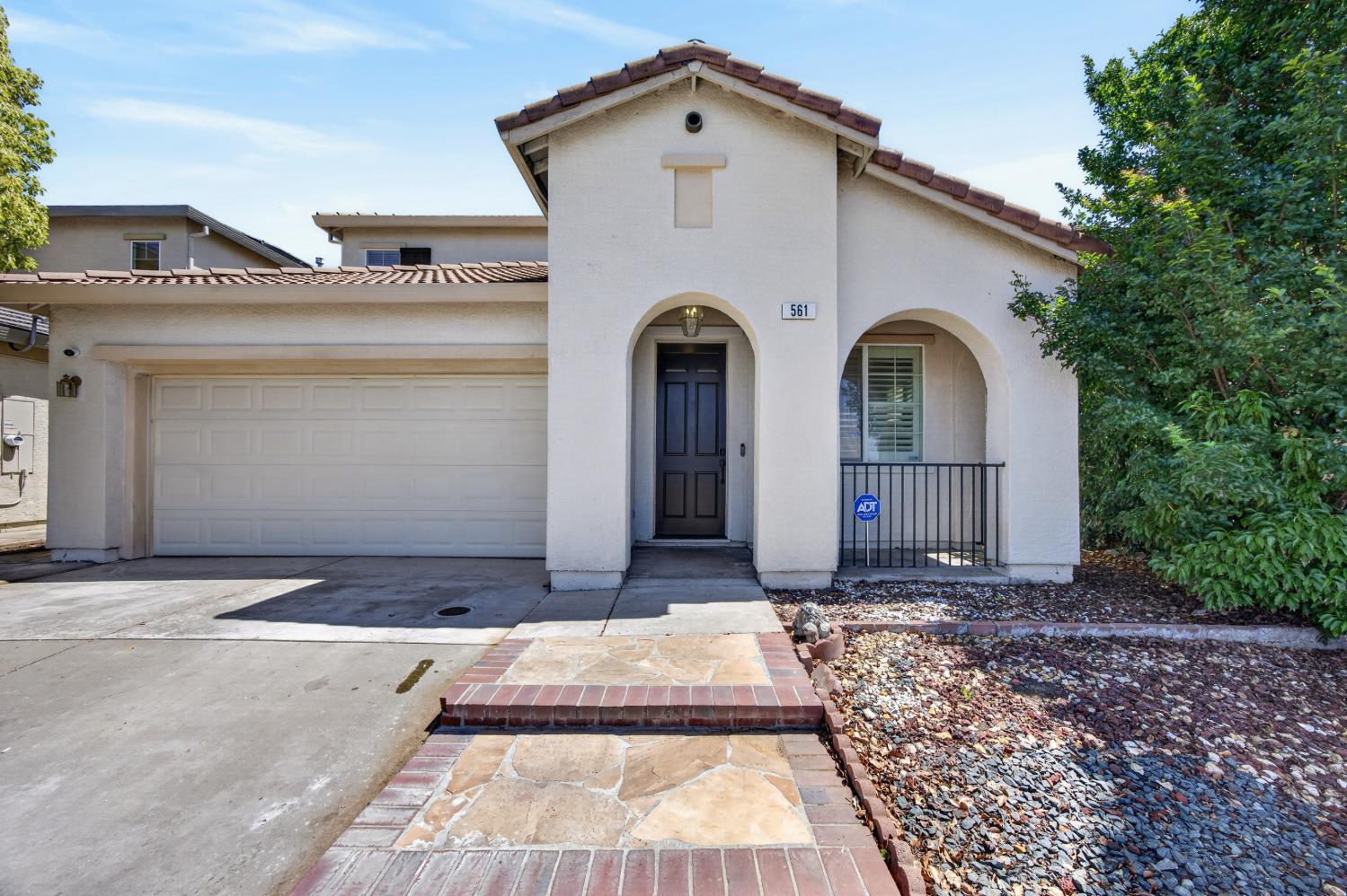561 Greg Thatch Circle