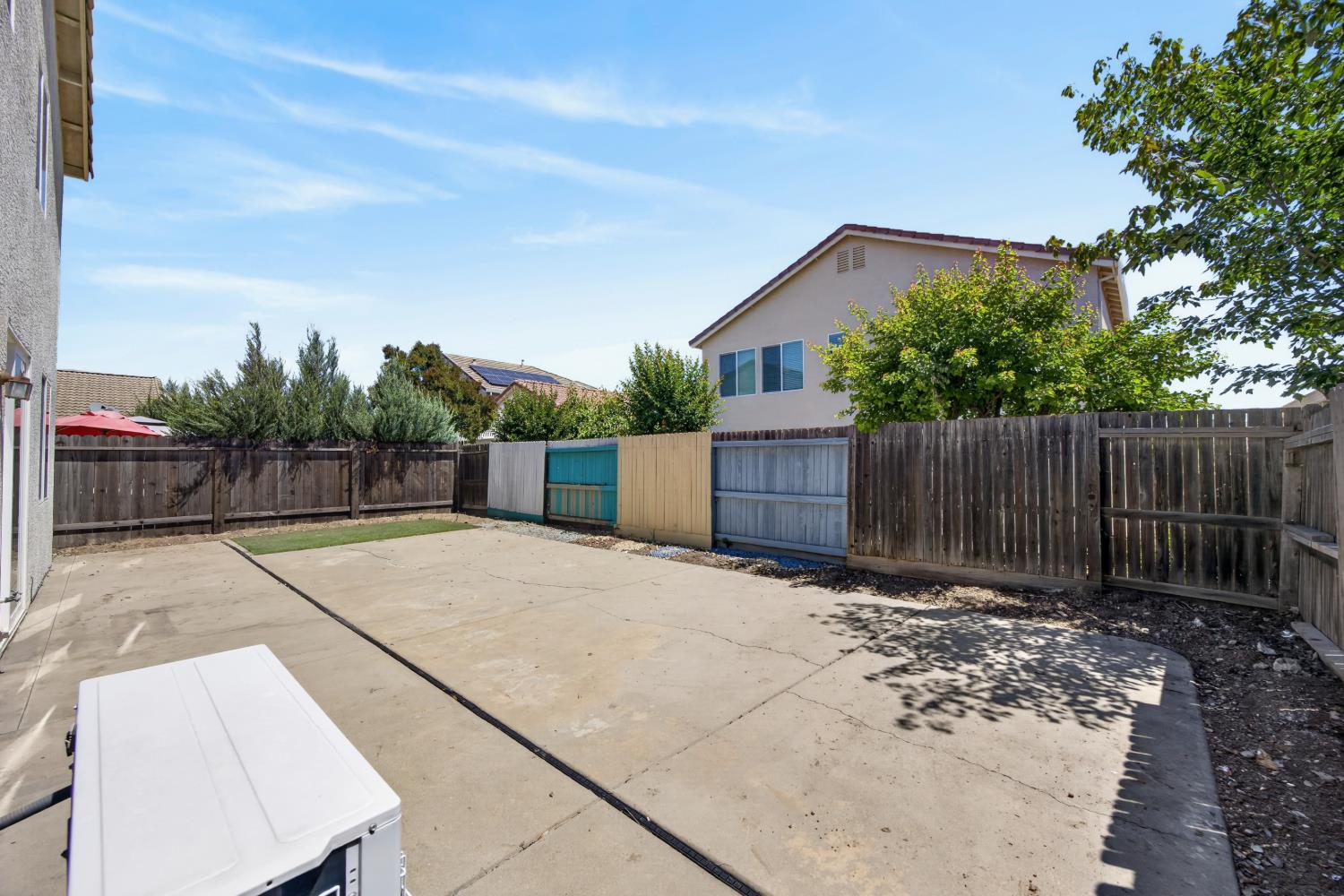 561 Greg Thatch Circle