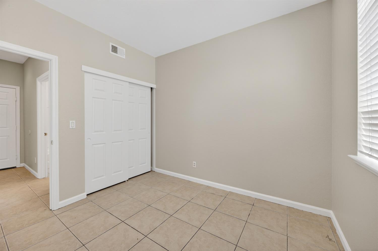561 Greg Thatch Circle
