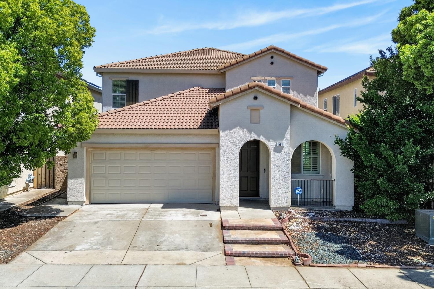 561 Greg Thatch Circle