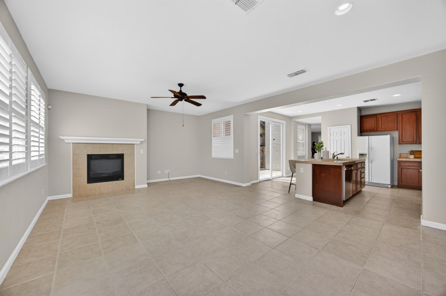 561 Greg Thatch Circle