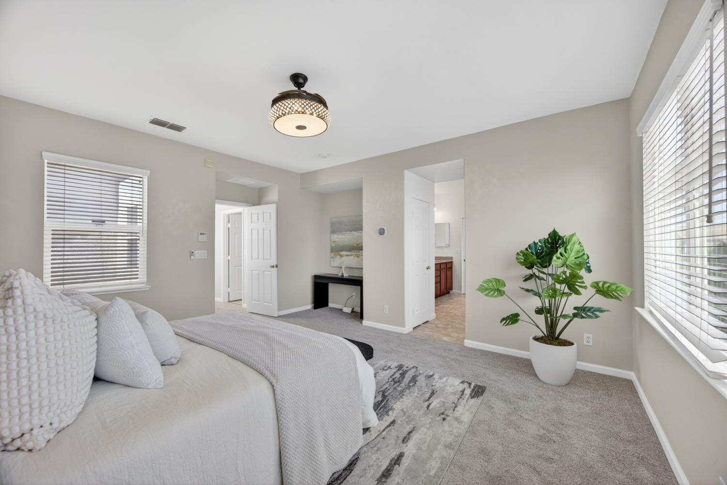 561 Greg Thatch Circle