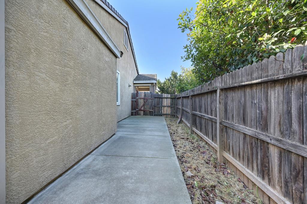 1379 Jacoby Creek Court