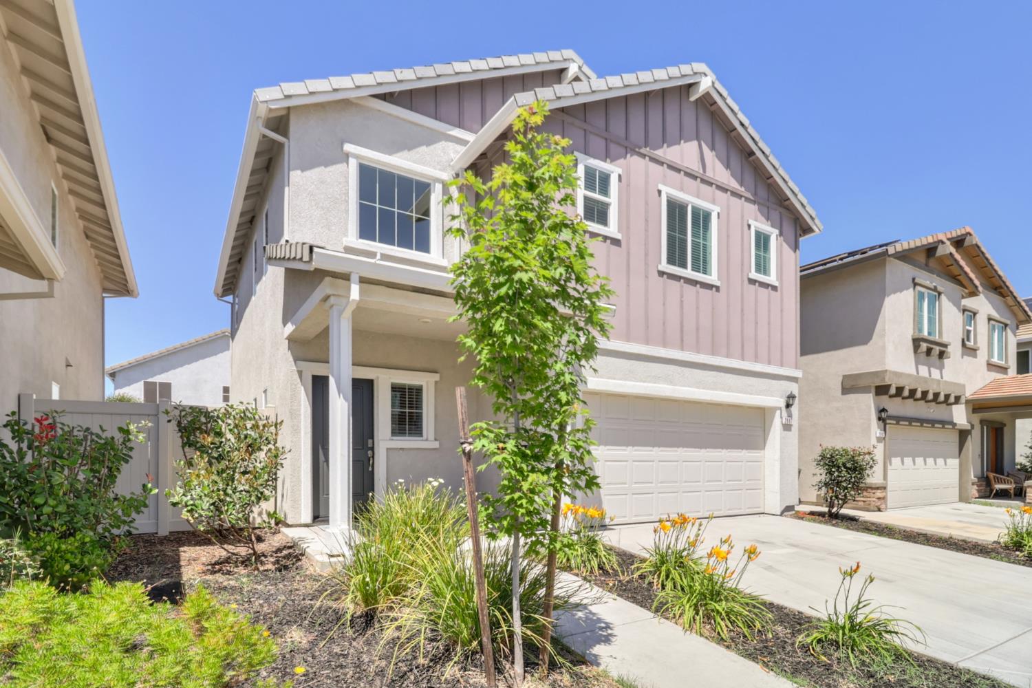 2887 Krone Way