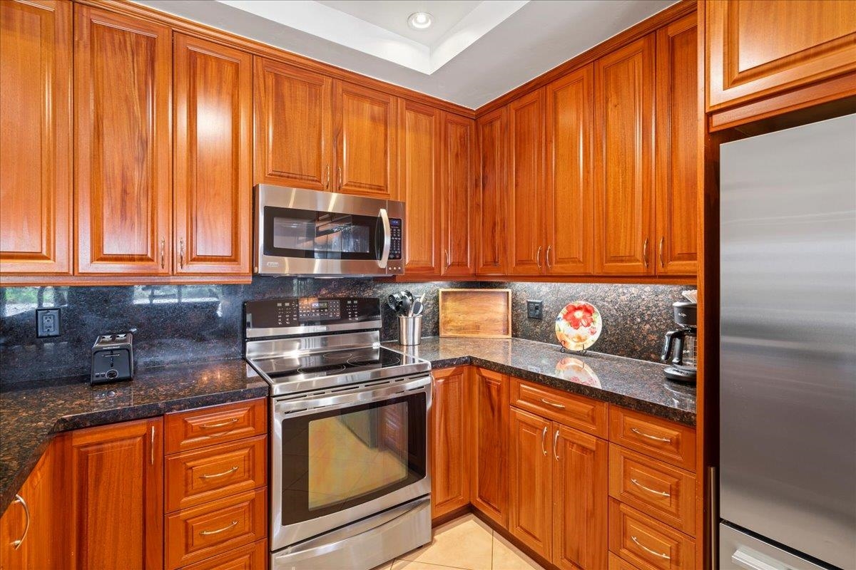 500 KAPALUA Dr Unit: 25 P 3-4
