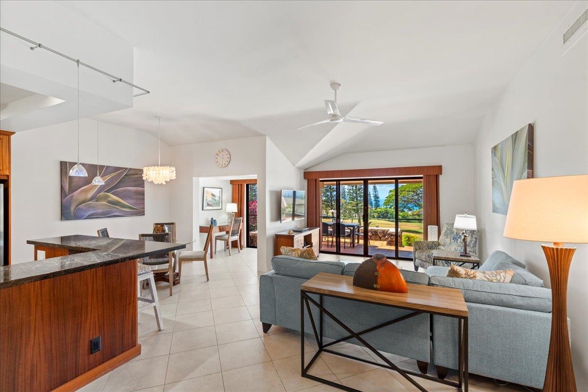 500 KAPALUA Dr Unit: 25 P 3-4