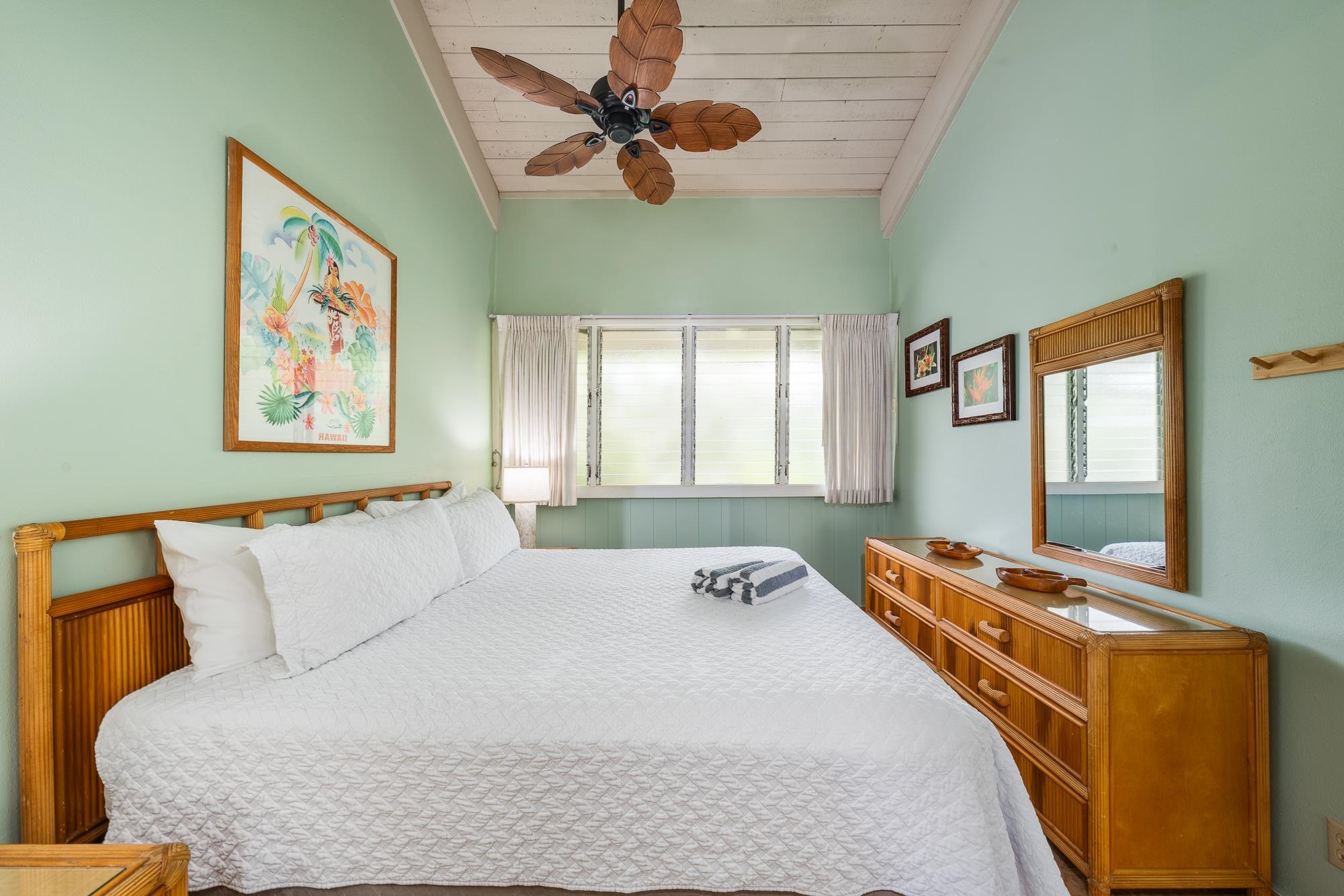 5255 Lower Honoapiilani Rd Unit: 207