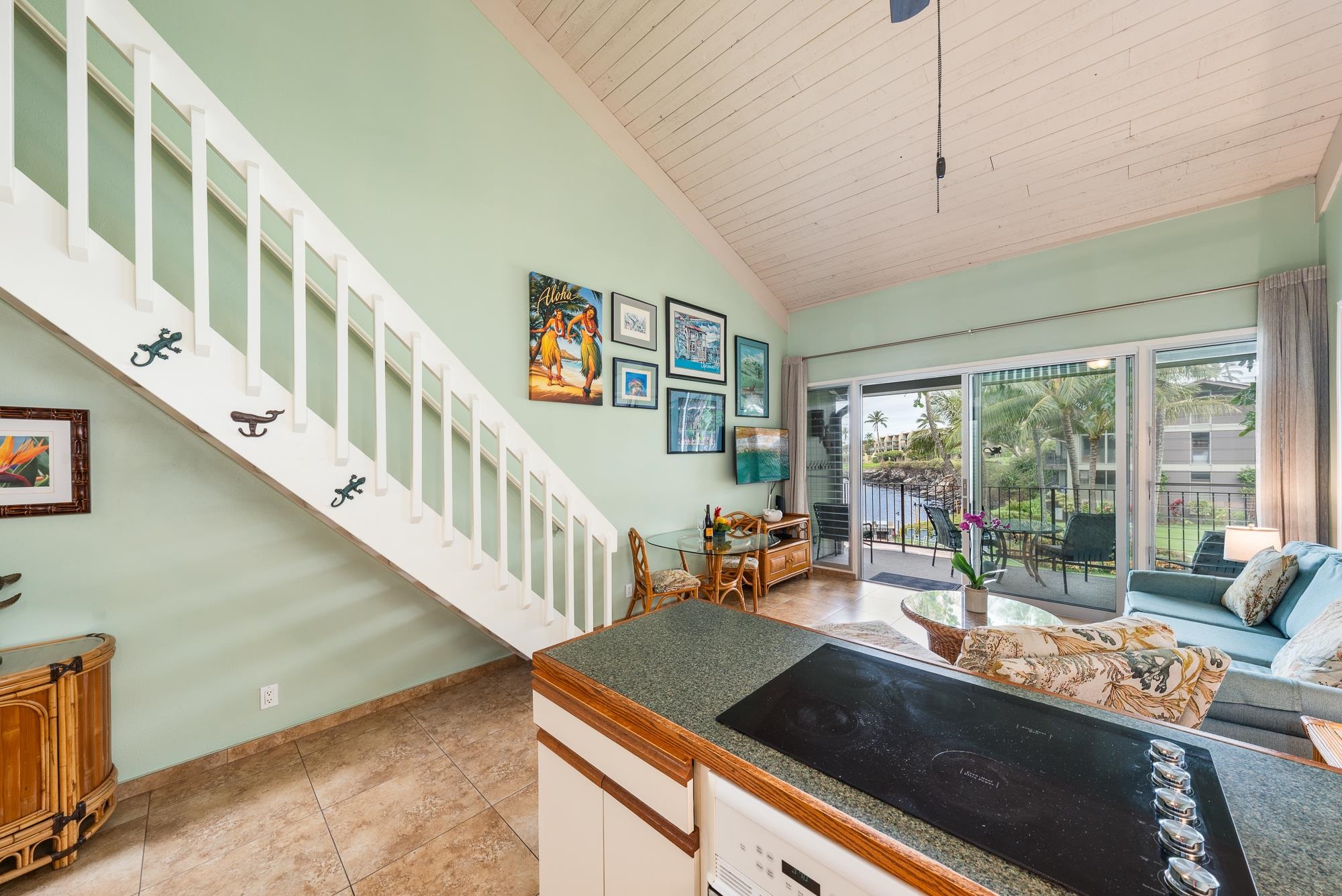 5255 Lower Honoapiilani Rd Unit: 207