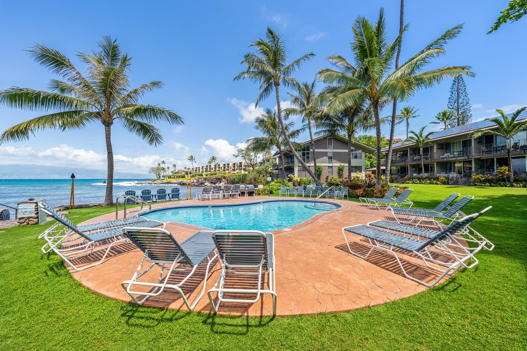 5255 Lower Honoapiilani Rd Unit: 207