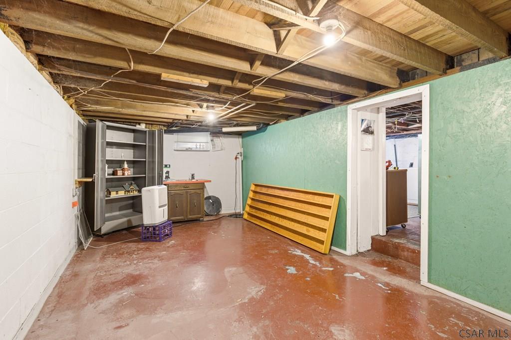 338 E Jackson St.