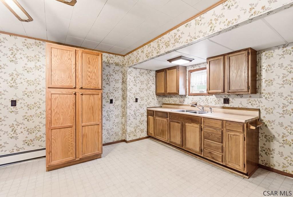 338 E Jackson St.