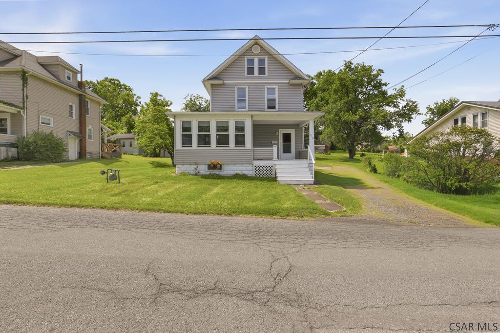 218 Beechwood St.