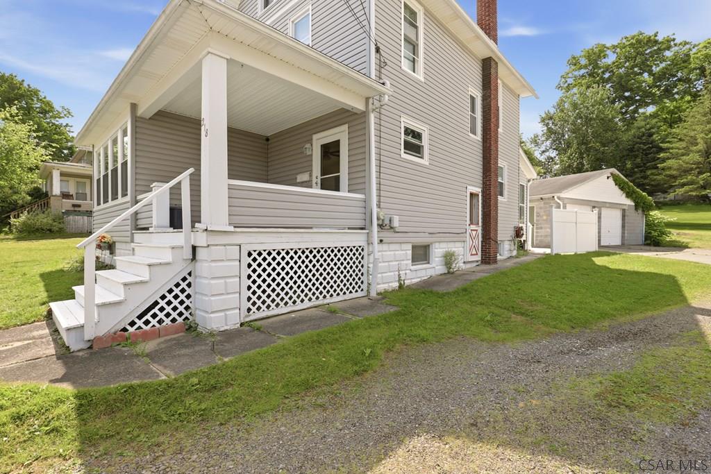 218 Beechwood St.