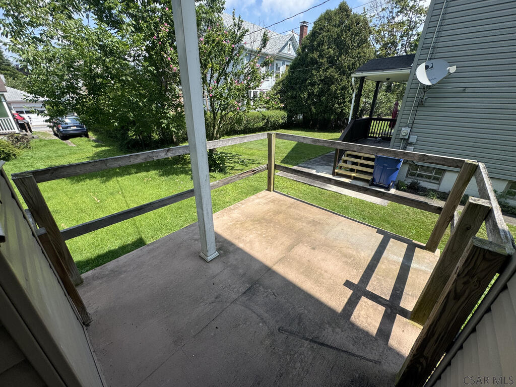 212-214; 214R Clarion Street