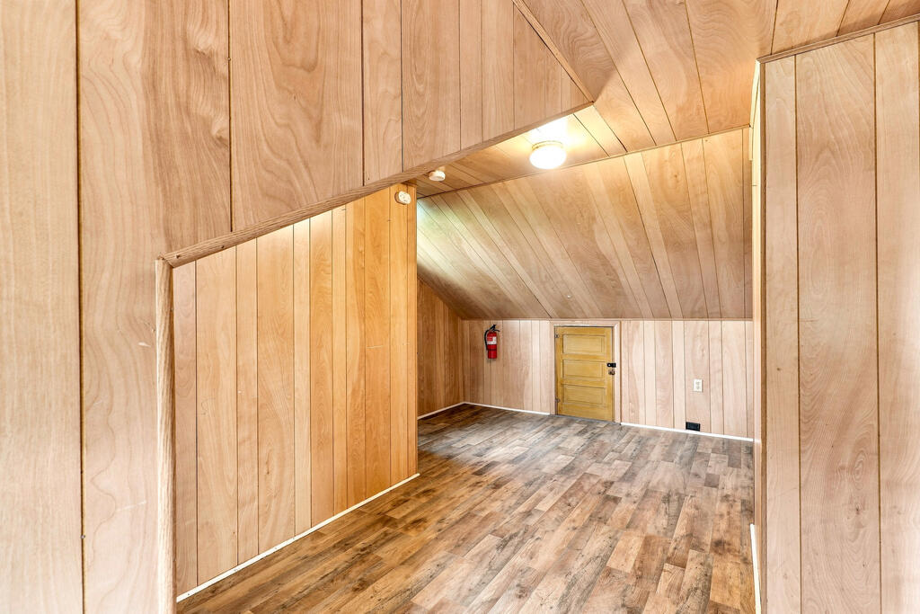 112 Oakland Avenue