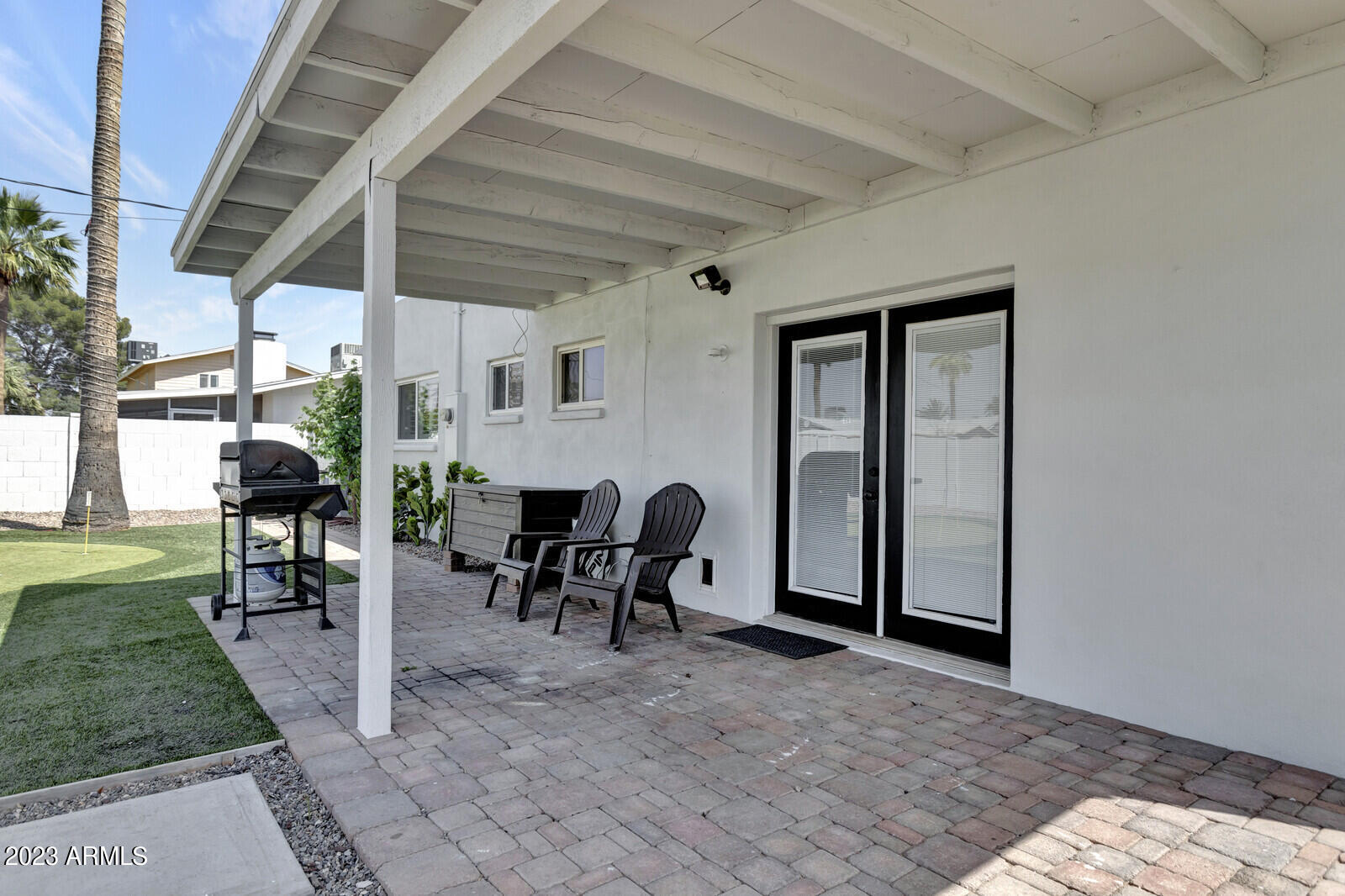 8402 E MACKENZIE Drive