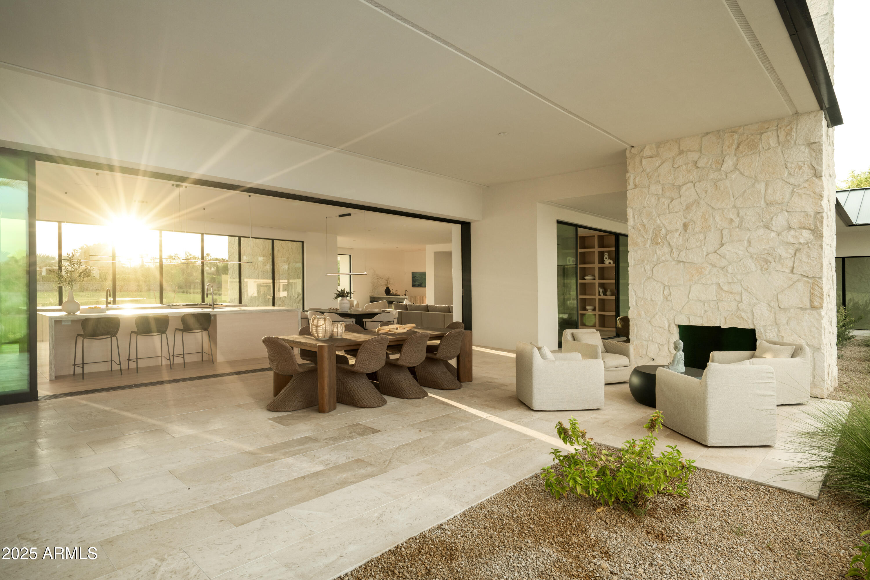 6215 N CASA BLANCA Drive