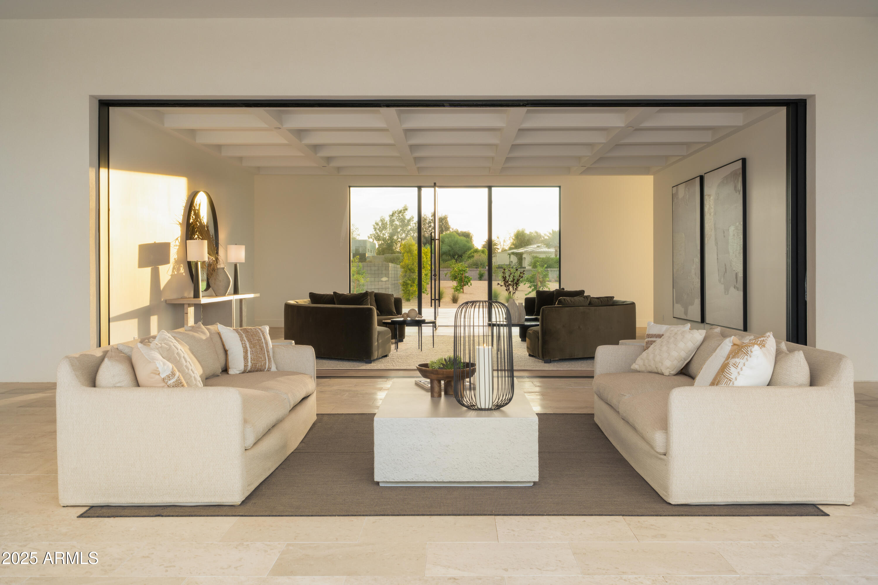 6215 N CASA BLANCA Drive