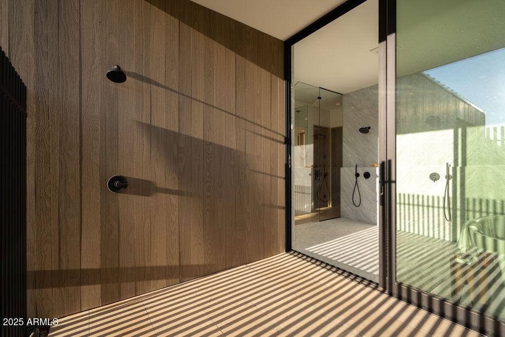 6209 N CASA BLANCA Drive