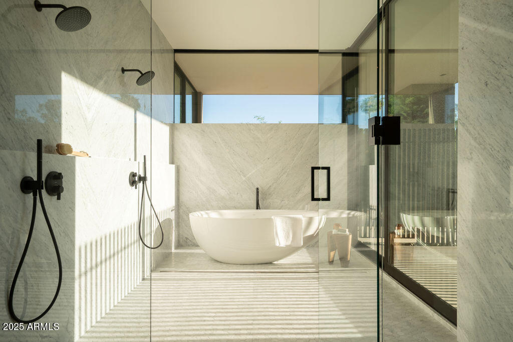 6209 N CASA BLANCA Drive