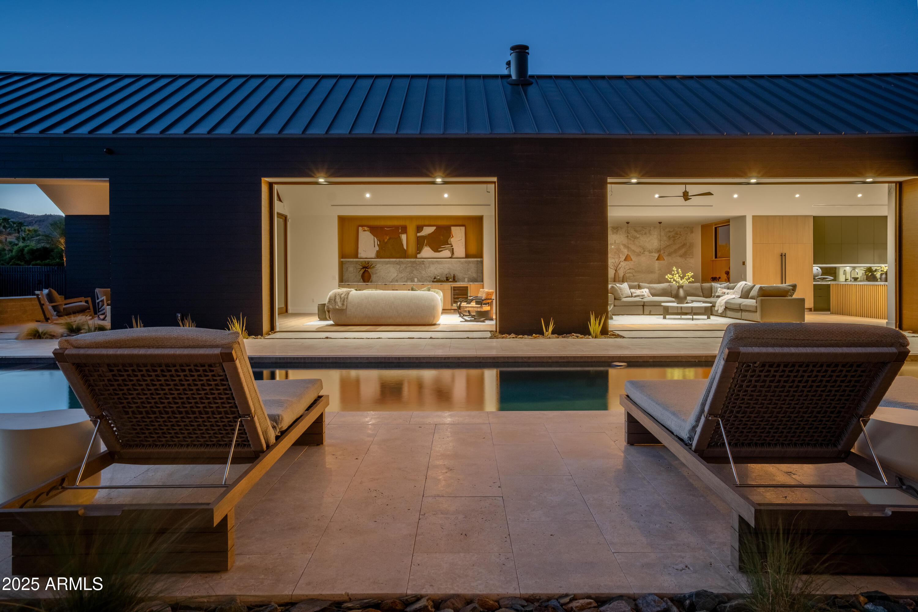 6209 N CASA BLANCA Drive