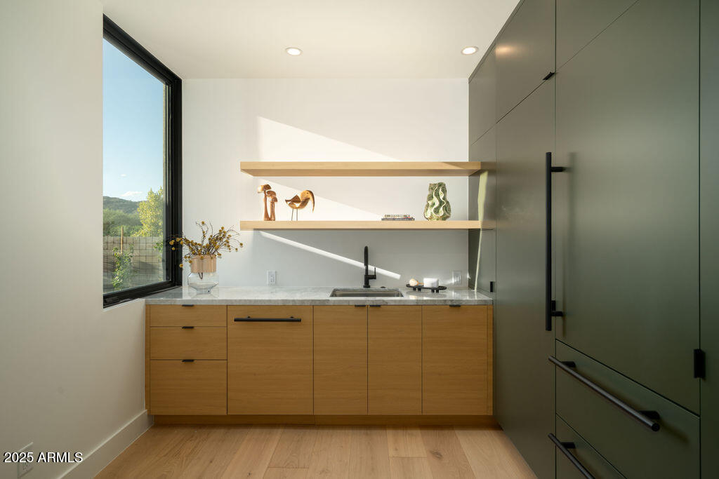 6209 N CASA BLANCA Drive