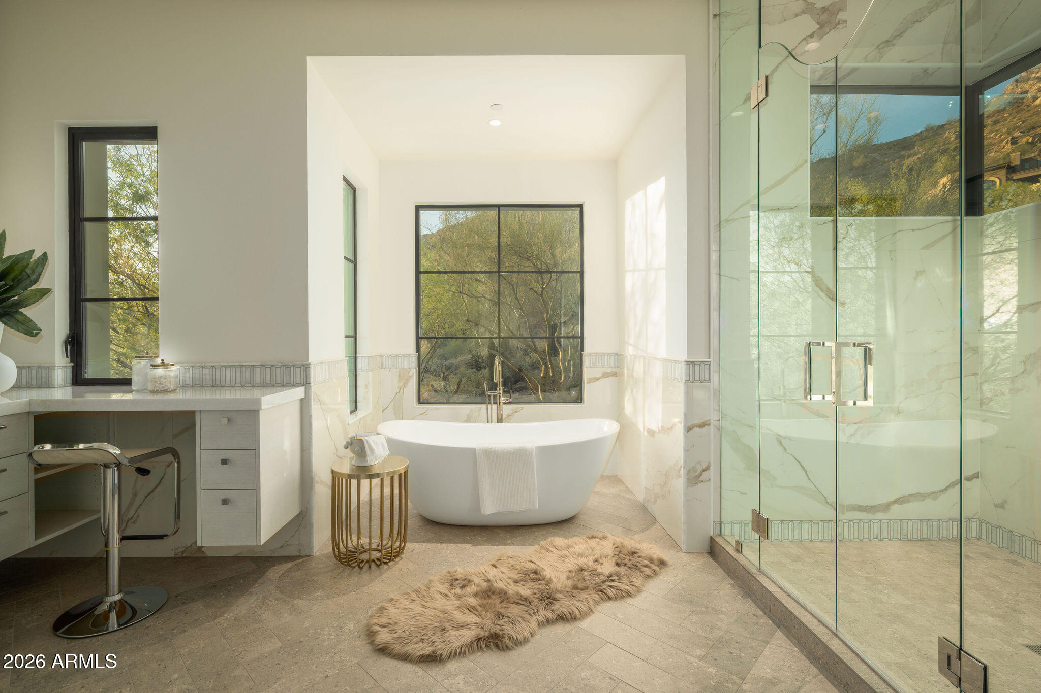 5939 E QUARTZ MOUNTAIN Road