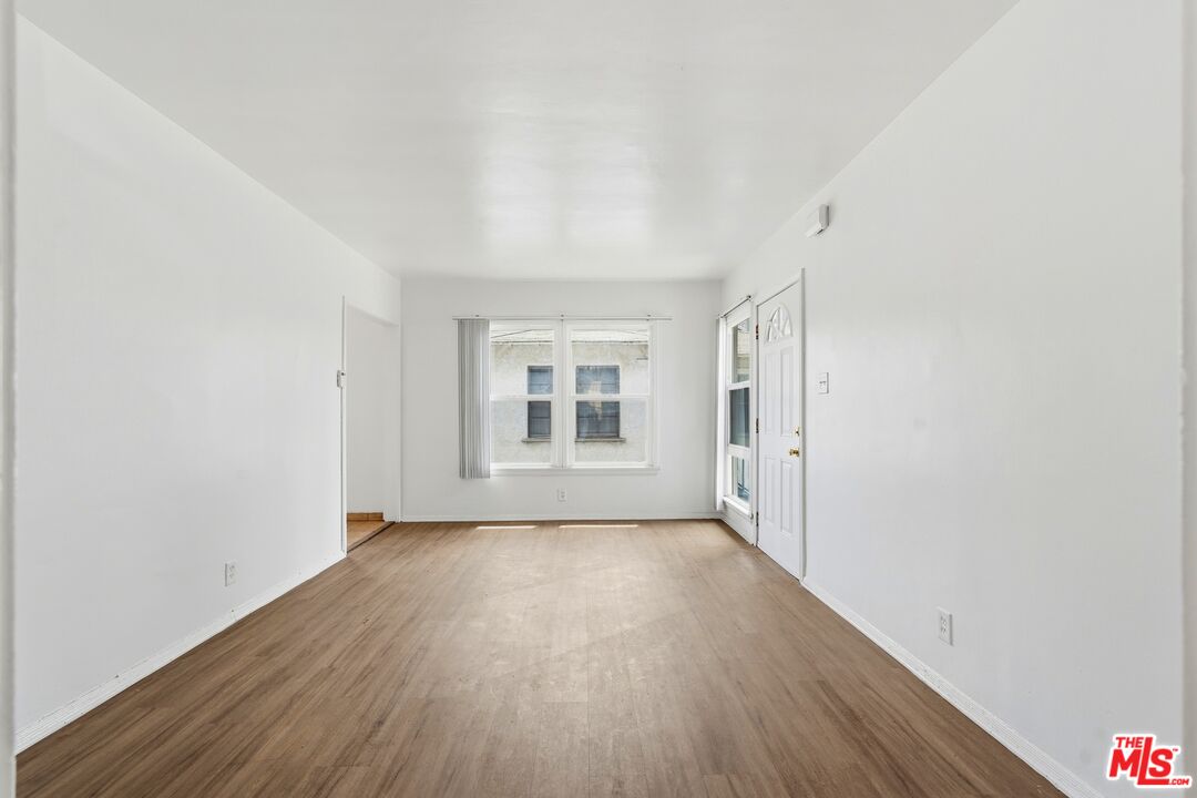 4186 Leimert Blvd